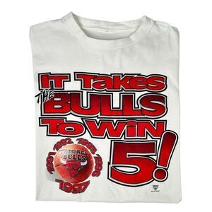 Vintage Starter Chicago Bulls "It Takes Bulls to Win 5” T-Shirt Size XL 1997